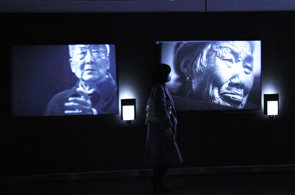 「時間の証人―南京大虐殺生存者肖像寫真展」が開幕　江蘇省