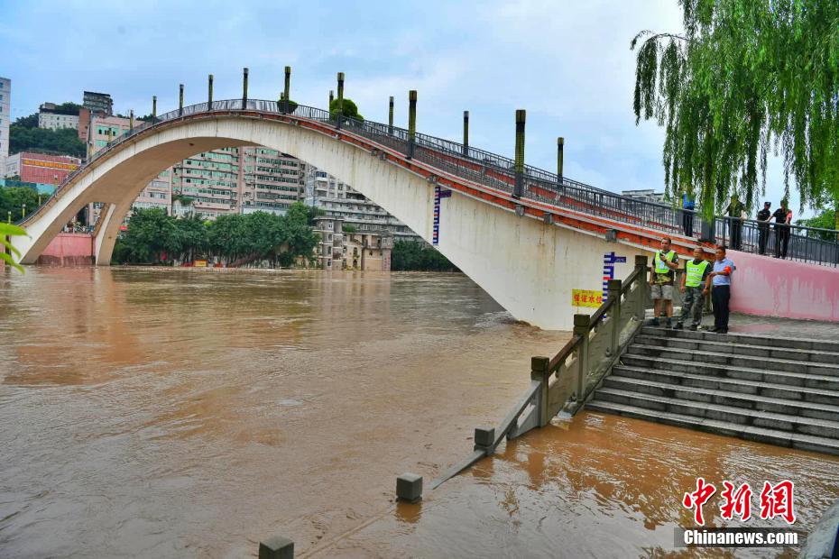 重慶市が3級洪水防止緊急時対応策を発令