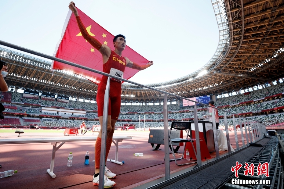 自己ベスト！朱亜明選手が男子三段跳びで銀メダル