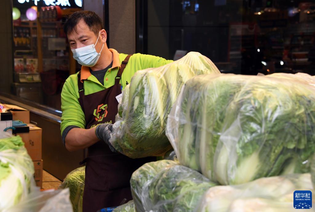 北京市のスーパーに産地直送の冬野菜登場(chǎng)　売れ行き好調(diào)