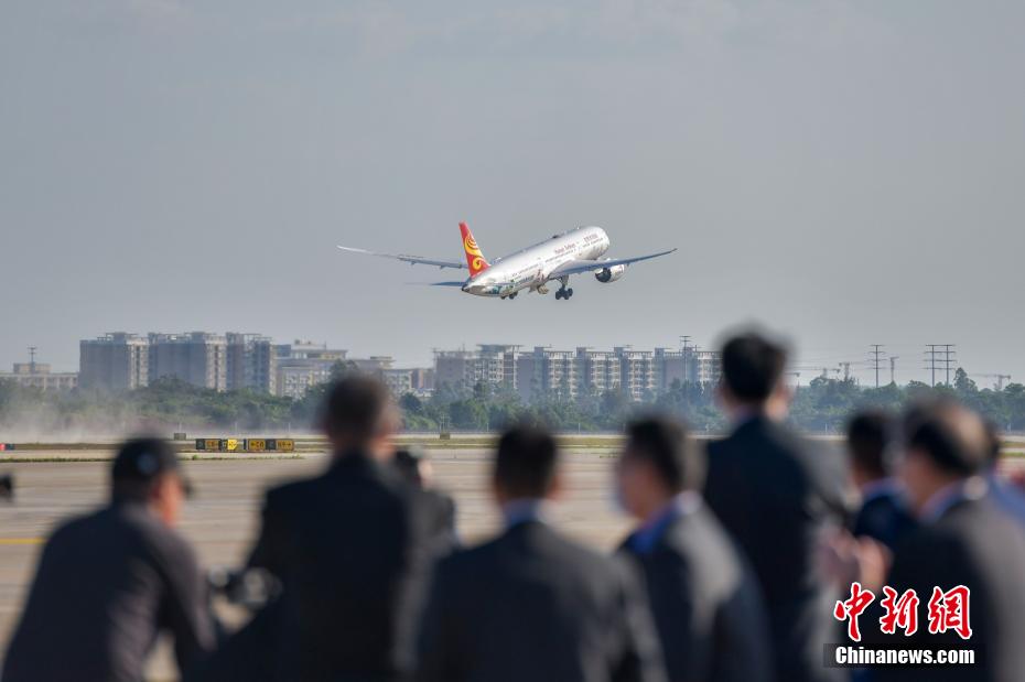 海南自由貿(mào)易港?？诿捞m國際空港第二期の運(yùn)用開始