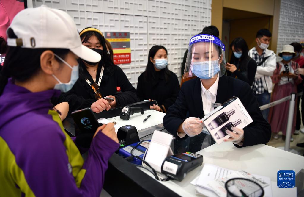 2021年における海南省離島免稅店の売上高が600億元を突破