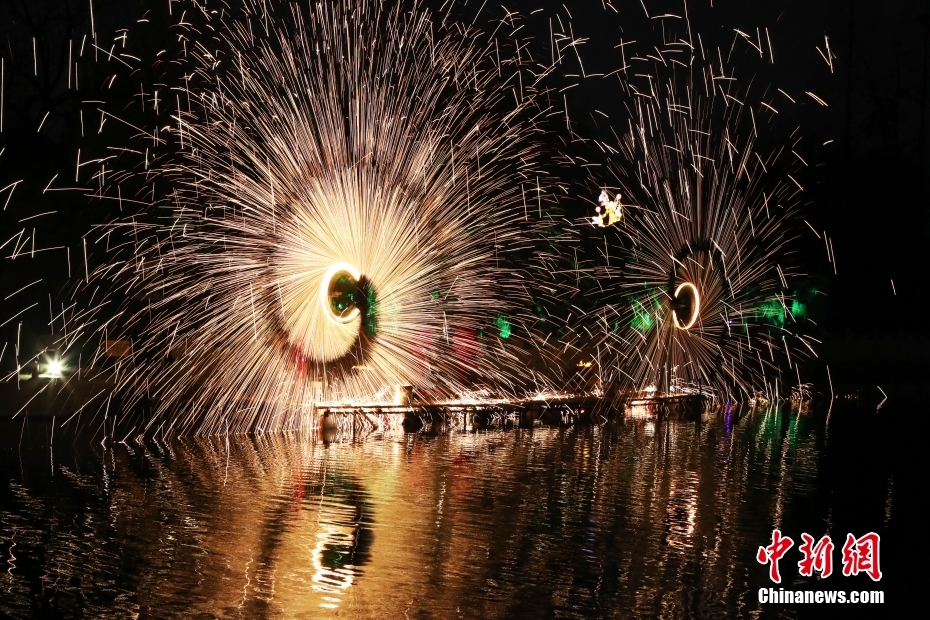 中國各地で元宵節(jié)祝う