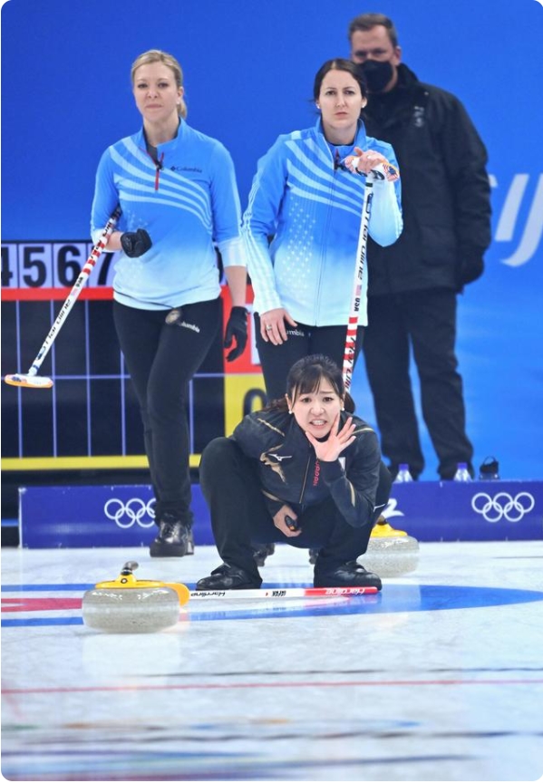 北京冬季五輪カーリング女子1次リーグ、日本が10対7で米國に勝利