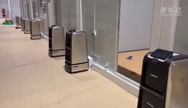 「非接觸」の配送ロボット100臺が上海の臨時醫(yī)療施設で稼働中