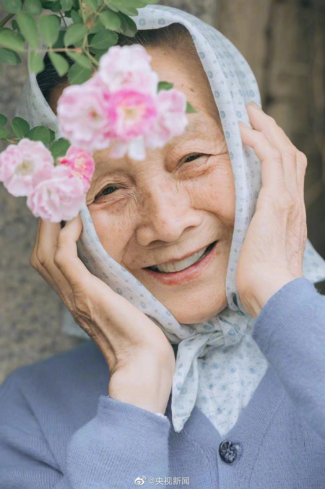 孫娘が撮影した80歳おばあちゃんの「癒し系寫真」