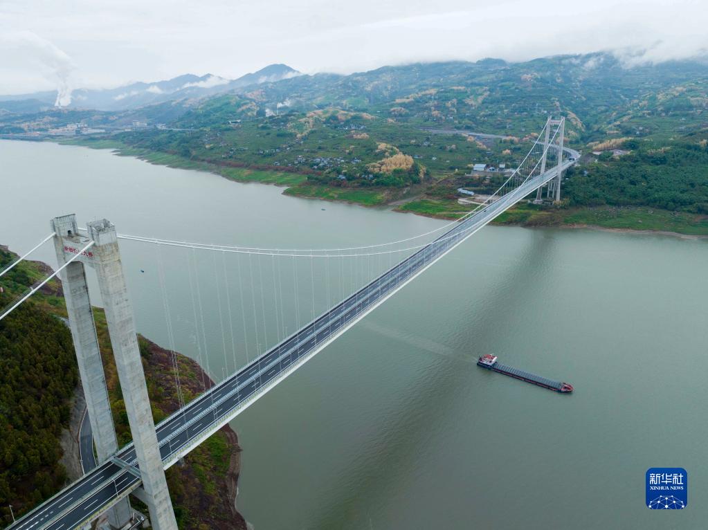 三峽ダムエリアに大型渡河道路が新設(shè)