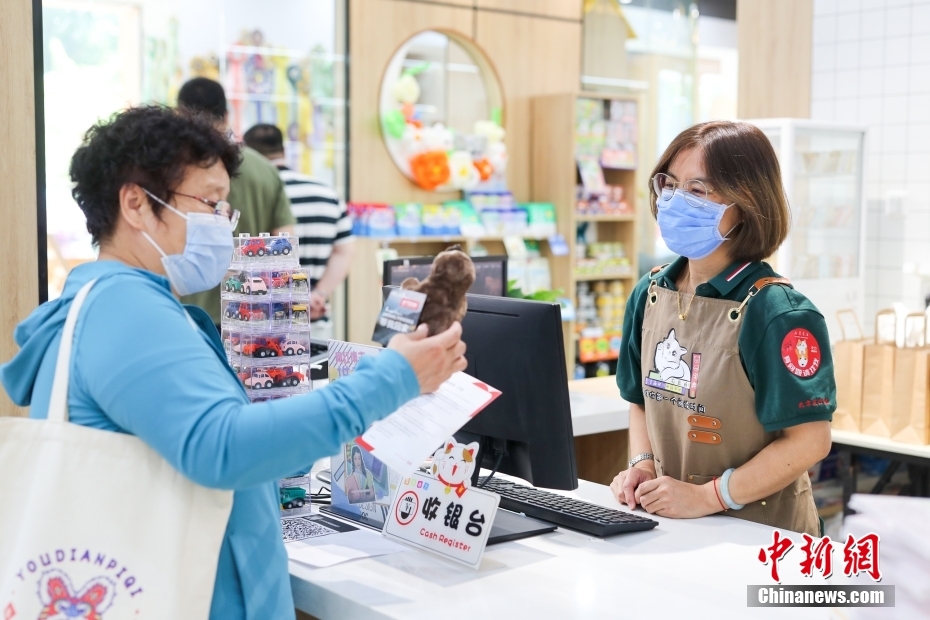 「ペット」をテーマとする初の新華書店がオープン　北京