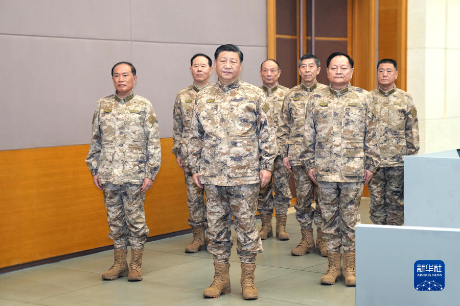 習(xí)近平総書記が軍事委員會(huì)連合作戦指揮センターを視察「軍事訓(xùn)練と戦時(shí)への準(zhǔn)備を全面的に強(qiáng)化」