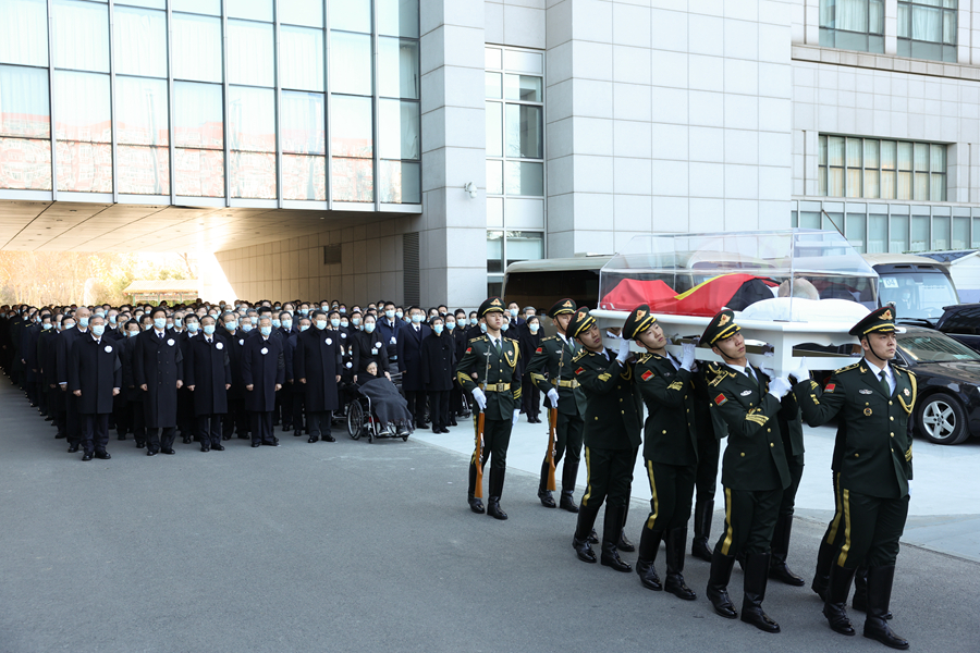 江沢民元國(guó)家主席の遺體が北京で火葬、習(xí)近平総書記ら黨?國(guó)家指導(dǎo)者が見送り