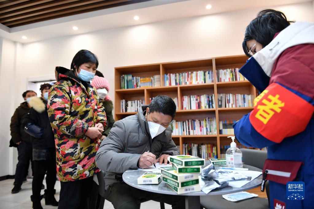 配達員や宅配員を守る「シェア薬箱」　湖南省長沙