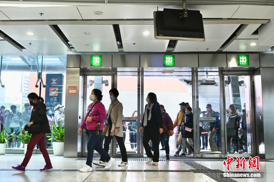 高速鉄道運行再開にむけ、西九竜駅で乗車券予約販売スタート　香港地區(qū)