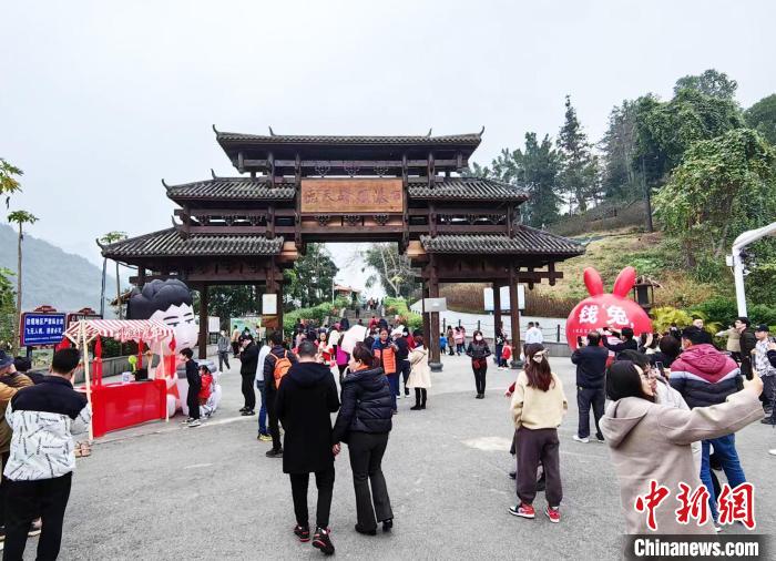 広西とベトナム國(guó)境エリアが春節(jié)旅行の大人気スポットに