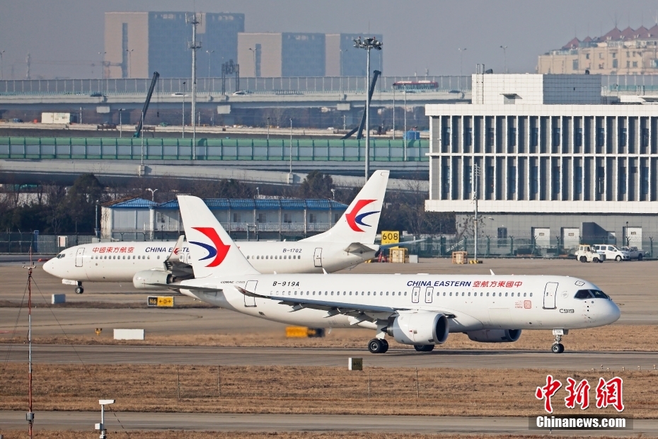 東方航空の世界1機(jī)目の國(guó)産大型旅客機(jī)「C919」が春節(jié)明け初の検証飛行