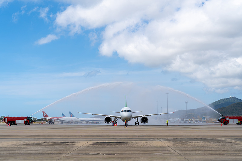 中國國産大型旅客機C919が三亜空港に初登場　海南省