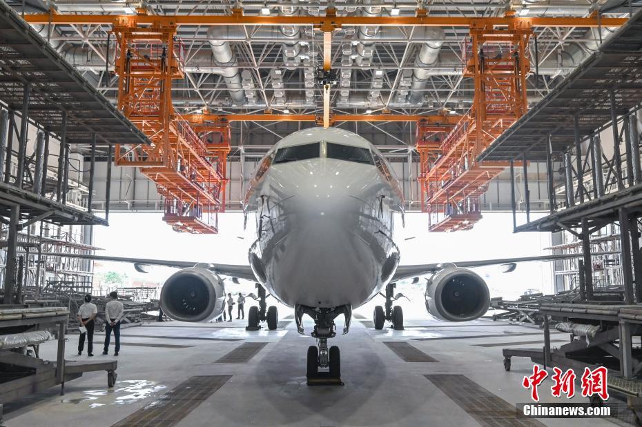 海南自由貿(mào)易港で初となる海外の航空機塗裝作業(yè)を受注