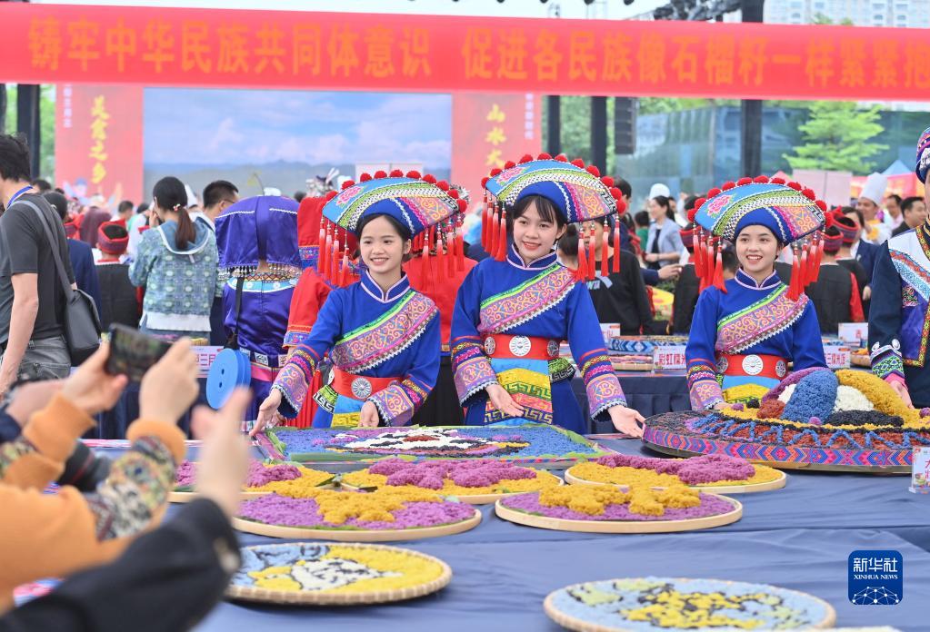 特産グルメコンテストで伝統(tǒng)的祝日「三月三」を祝う　広西