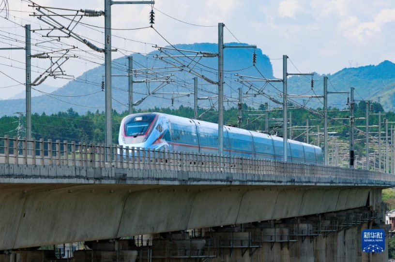 貴南高速鉄道貴陽(yáng)－荔波區(qū)間が8日に開通　所要時(shí)間は最速57分　貴州省