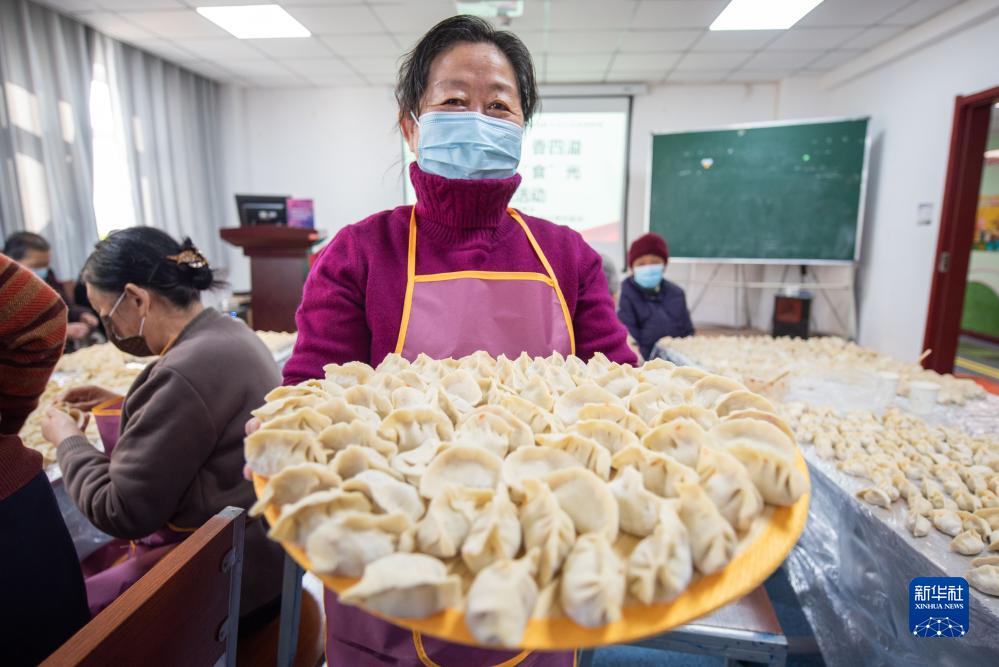 冬至を前に、人々のお腹も心も溫める「餃子づくり」　寧夏