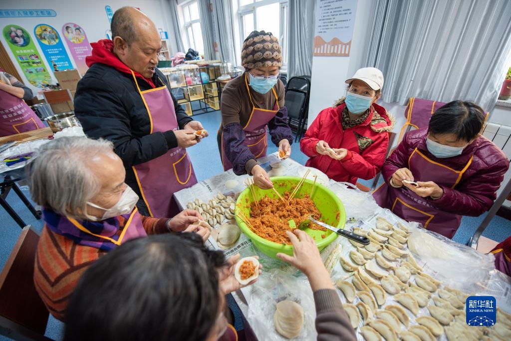 冬至を前に、人々のお腹も心も溫める「餃子づくり」　寧夏