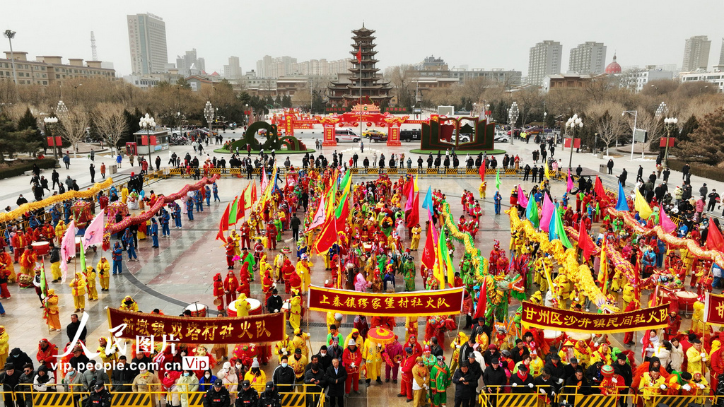 甘粛省甘州區(qū)で元宵節(jié)祝う民間蕓能イベント開催