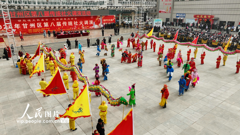 甘粛省甘州區(qū)で元宵節(jié)祝う民間蕓能イベント開催