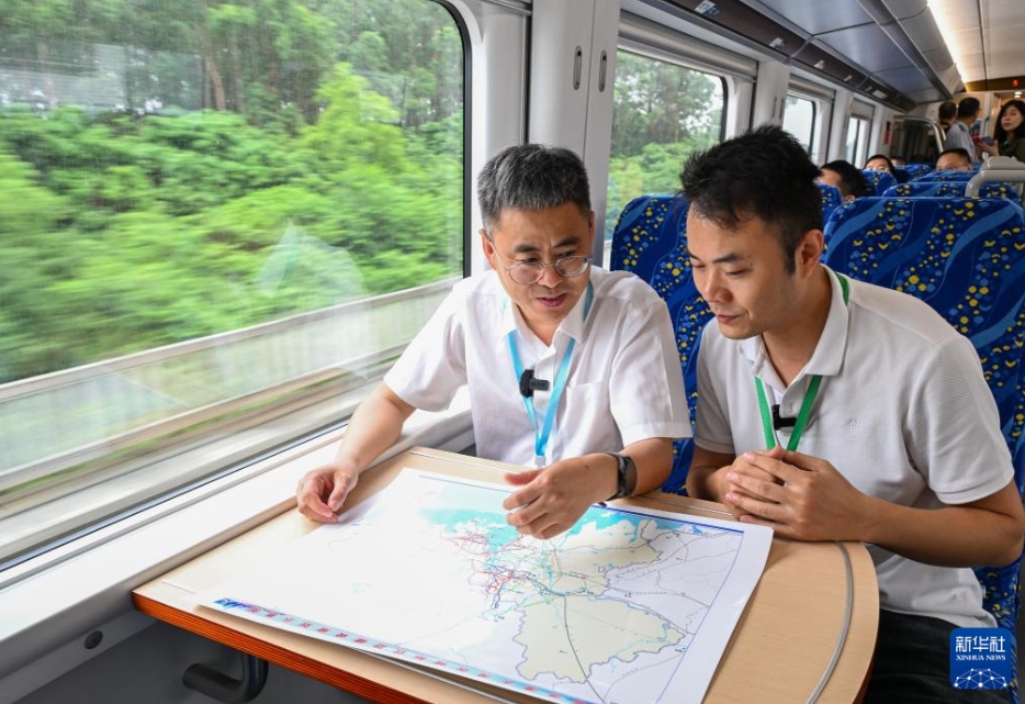 粵港澳大灣區(qū)最長(zhǎng)の都市間鉄道が開(kāi)通　「1時(shí)間生活圏」形成を加速