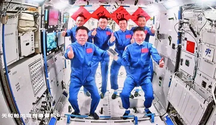 中國の宇宙ステーションにおける宇宙飛行士の連続滯在日數(shù)が731日に