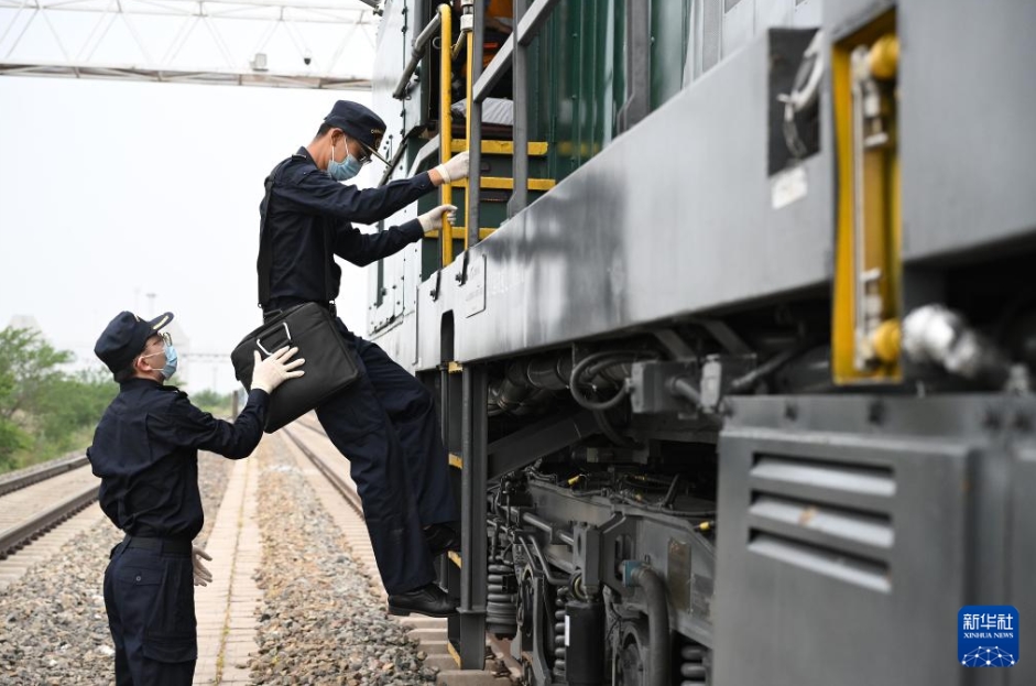 満州里鉄道口岸を経由した「一帯一路」參加國との輸出入額が前年同期比3.2％増　內(nèi)蒙古