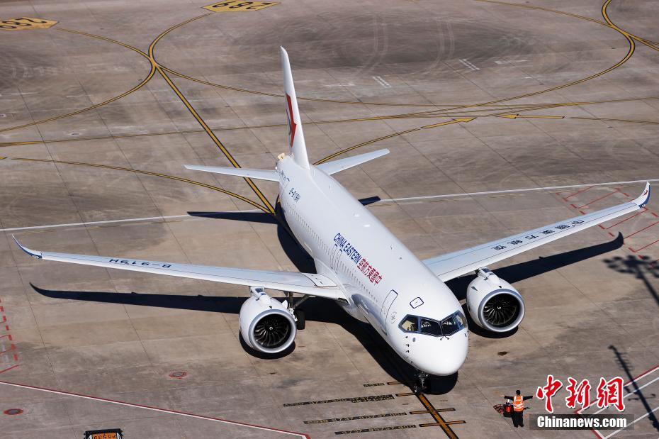 中國東方航空、7機(jī)目となる國産大型旅客機(jī)「C919」機(jī)を?qū)?></a></td></tr><tr><td class=