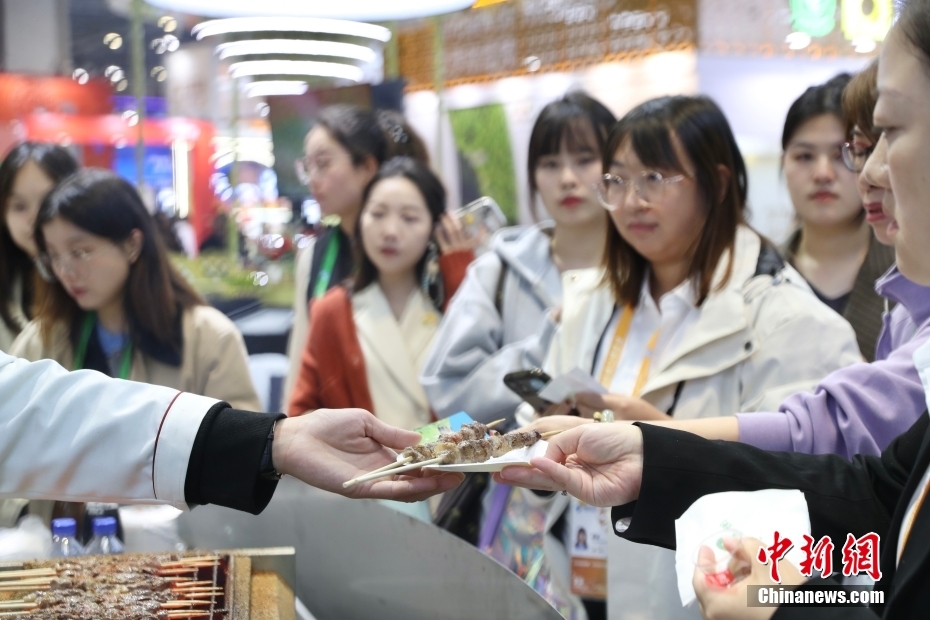 「舌の上で味わう輸入博」　注目を集める食品?農(nóng)産物展示エリア　上海