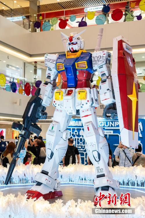 機(jī)動(dòng)戦士ガンダム45周年を記念し、香港屯門に「ガンダム基地」登場(chǎng)