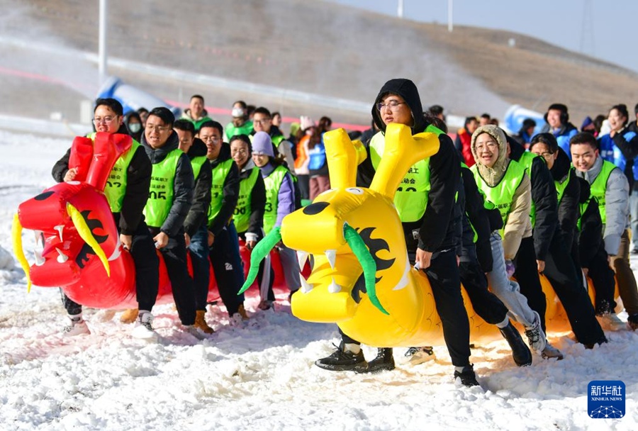 「氷雪の戀」観光シーズンが開幕　內(nèi)蒙古烏蘭察布