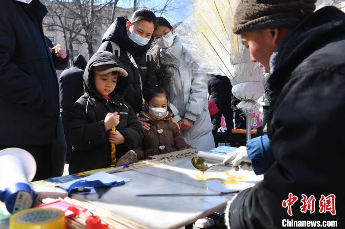 100年の歴史をもつ「糖球會」で楽しむ元宵節(jié)　山東省青島