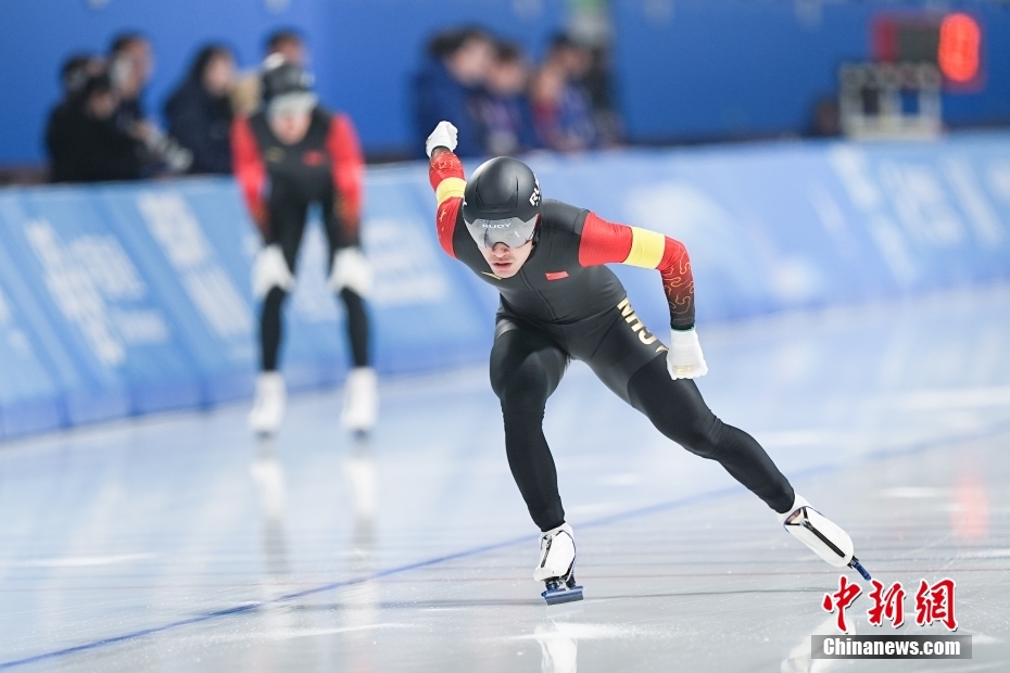 スピードスケート男子チームパシュートで中國が優(yōu)勝　アジア冬季競技大會