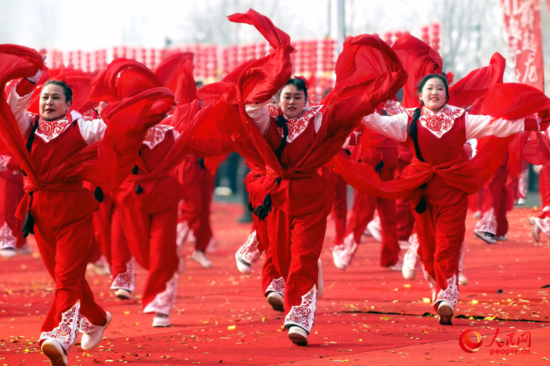 新疆?烏魯木斉で「元宵節(jié)」を祝う盛大なイベント