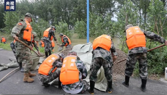 江洲鎮(zhèn)出身者が戻って支援しているほか、中國國家消防救援局?江西機動支隊や柴桑區(qū)の數(shù)十當(dāng)局も緊急支援を強化。